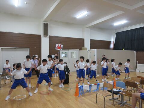 102341_03.jpg