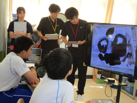 102451_07.jpg